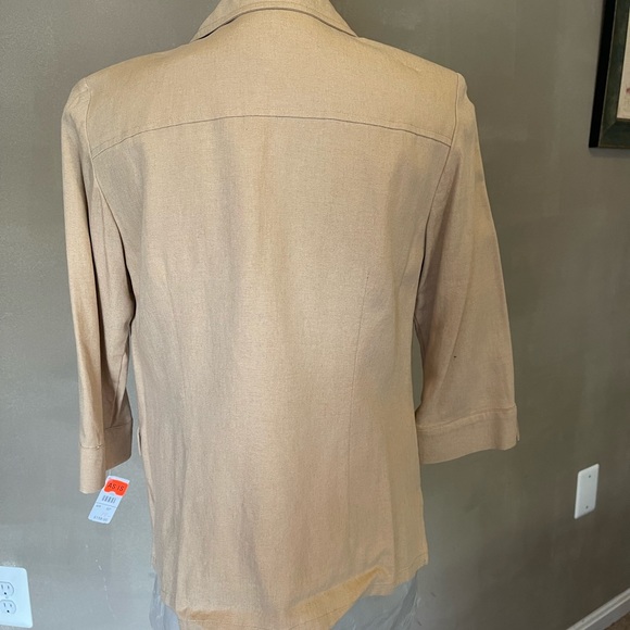 Pantsuit by Talbots brand new. - Picture 6 of 7